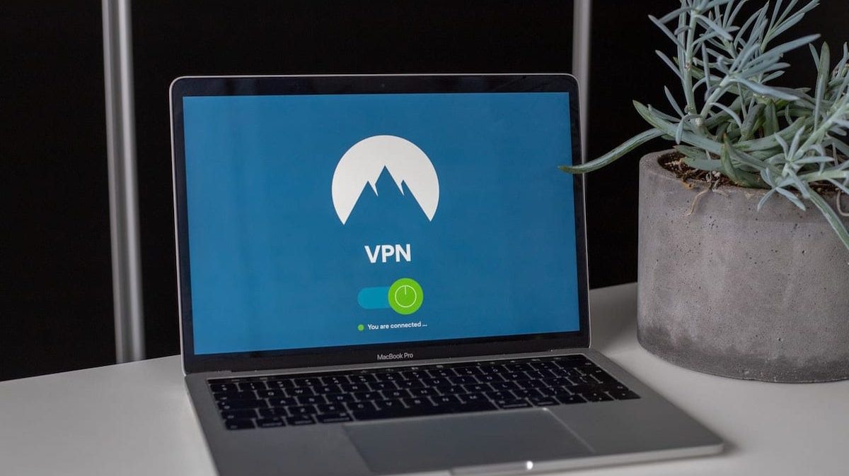 Как включить VPN на MacBook или другом компьютере?